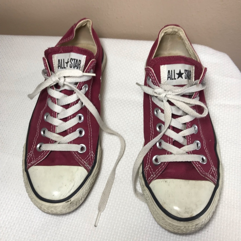 All star red sneakers size 6
